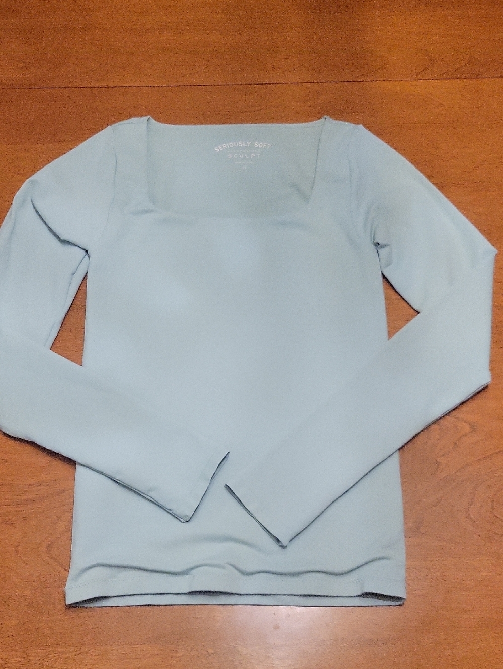 Aero's Seriously Soft Sculpting Long Sleeve Top | NWOT |XS